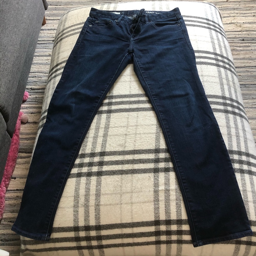 Gap Straight Leg Jeans (Ankle) Medium/Dark Wash